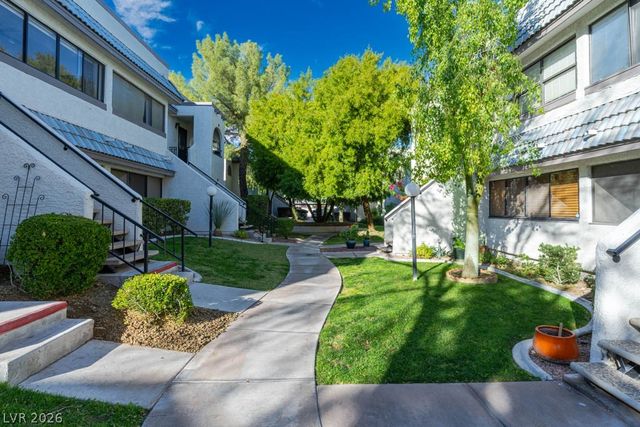 1400 Santa Margarita Street B, Las Vegas, NV 89146