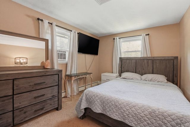 4 Edith Road, Framingham, MA 01701