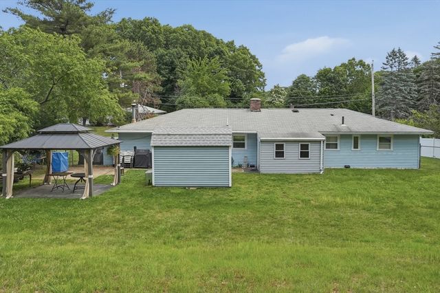 4 Edith Road, Framingham, MA 01701