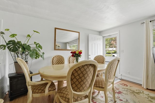 4 Edith Road, Framingham, MA 01701