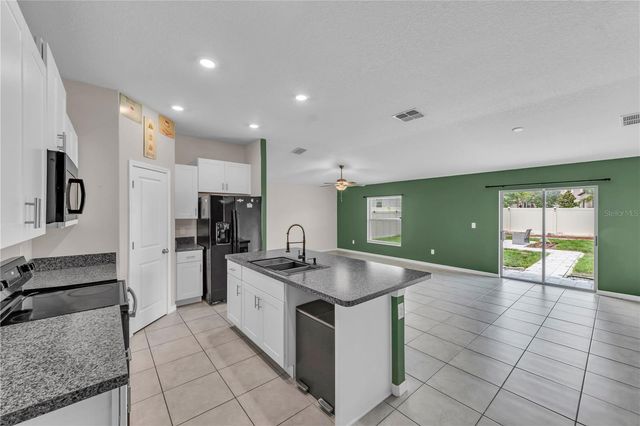 6765 EMERALD SPRING LOOP, New Port Richey, FL 34653