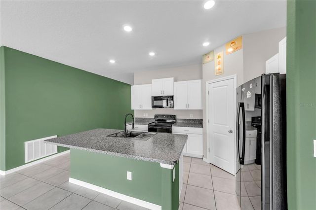 6765 EMERALD SPRING LOOP, New Port Richey, FL 34653