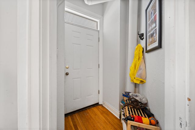 1023 S Claremont Street, Chicago, IL 60612