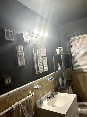 20315 Regent Drive, Detroit, MI 48205