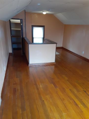 20315 Regent Drive, Detroit, MI 48205