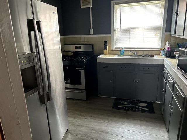 20315 Regent Drive, Detroit, MI 48205