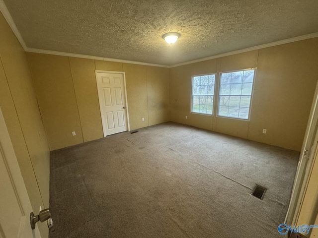 414 Sanderson Lane, Courtland, AL 35618