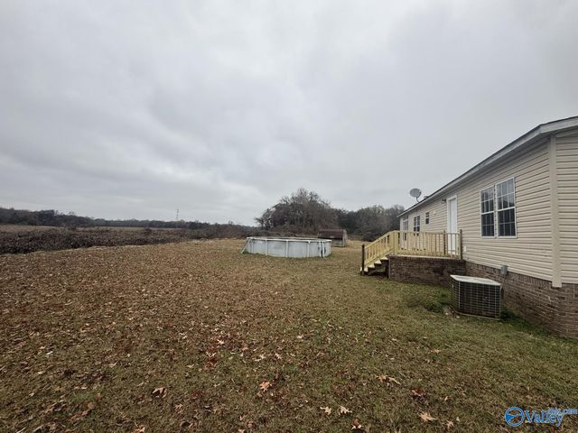 414 Sanderson Lane, Courtland, AL 35618