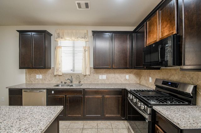 5715 Water Violet Lane, Richmond, TX 77407