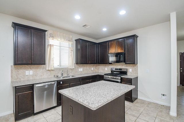 5715 Water Violet Lane, Richmond, TX 77407