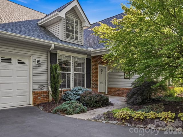 117 Hibiscus Lane, Asheville, NC 28803