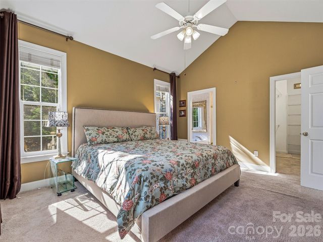 117 Hibiscus Lane, Asheville, NC 28803