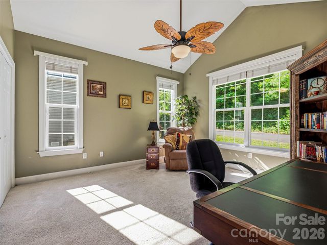 117 Hibiscus Lane, Asheville, NC 28803