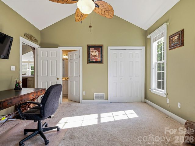 117 Hibiscus Lane, Asheville, NC 28803