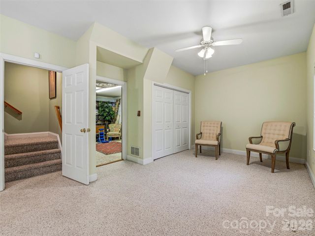 117 Hibiscus Lane, Asheville, NC 28803