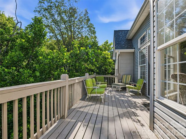 117 Hibiscus Lane, Asheville, NC 28803