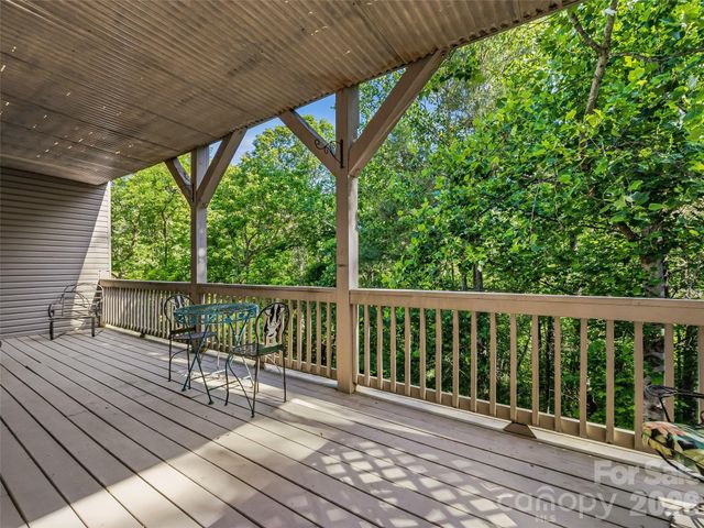 117 Hibiscus Lane, Asheville, NC 28803