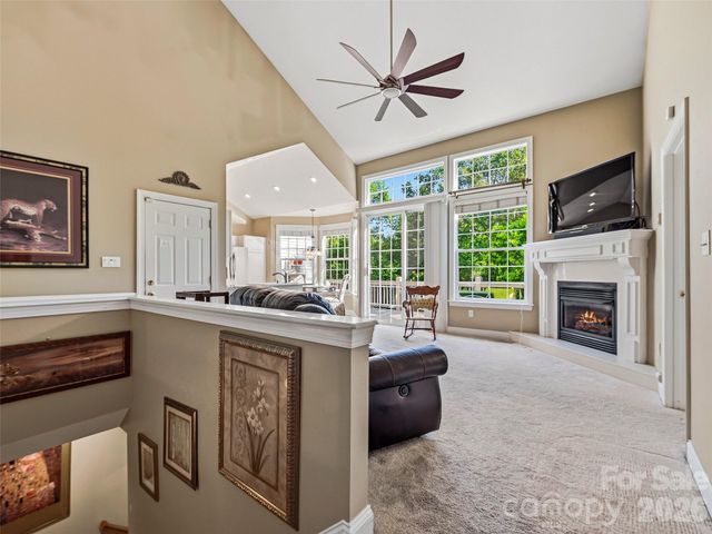 117 Hibiscus Lane, Asheville, NC 28803