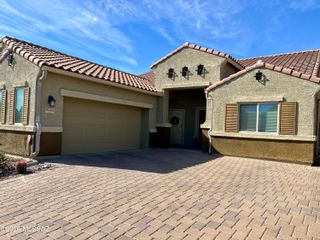 9685 N Melandra Way, Marana, AZ 85653