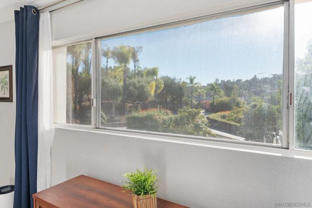 1322 Loma De Paz, Escondido, CA 92027