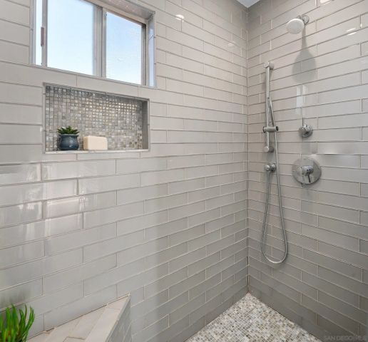 1322 Loma De Paz, Escondido, CA 92027