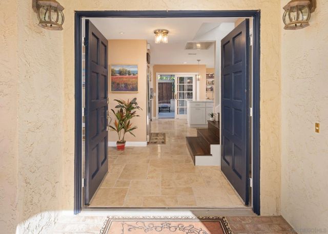 1322 Loma De Paz, Escondido, CA 92027