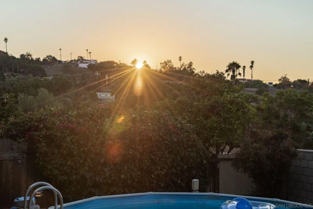 1322 Loma De Paz, Escondido, CA 92027