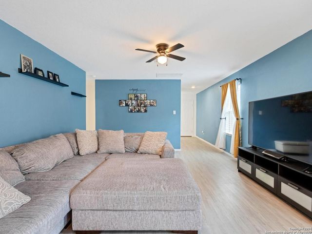 734 Tulsa Trl, New Braunfels, TX 78132