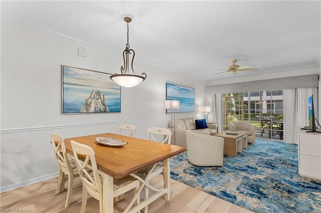 221 9th ST S # 113, Naples, FL 34102