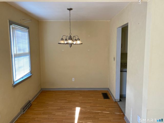 57 Carriage Path South, Milford, CT 06460