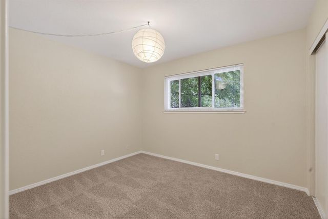 8833 Elm Ave, Orangevale, CA 95662