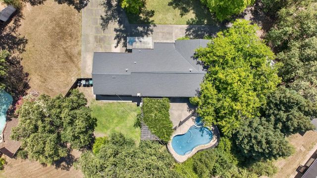 8833 Elm Ave, Orangevale, CA 95662