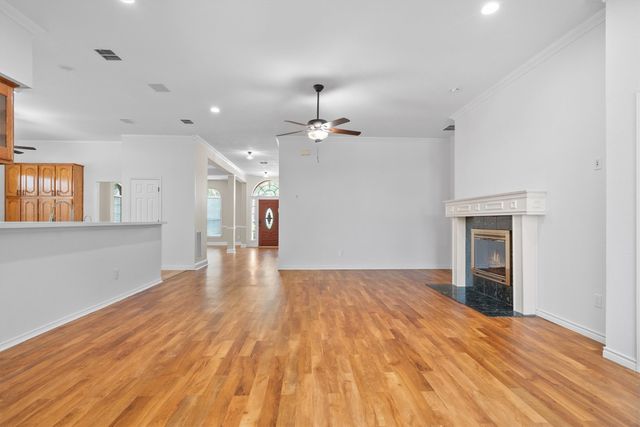 1324 Winnipeg Drive, Lewisville, TX 75077