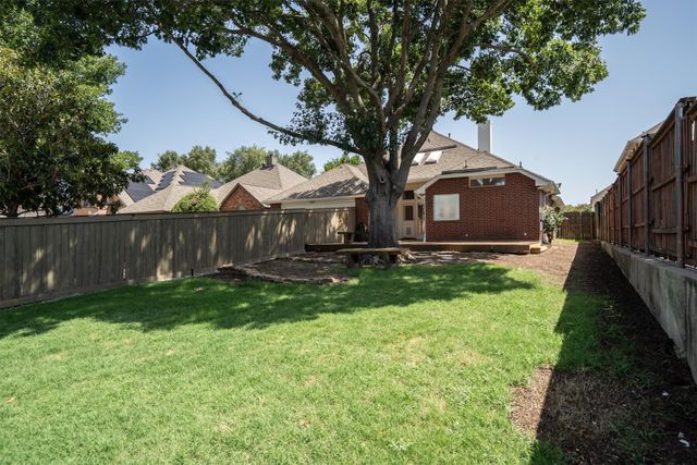 1324 Winnipeg Drive, Lewisville, TX 75077