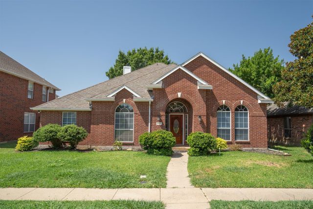 1324 Winnipeg Drive, Lewisville, TX 75077