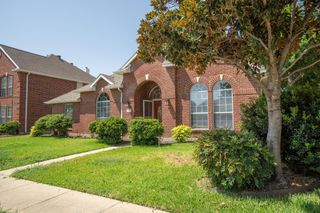 1324 Winnipeg Drive, Lewisville, TX 75077