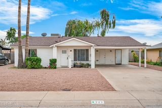 727 E Auburn Drive, Tempe, AZ 85283