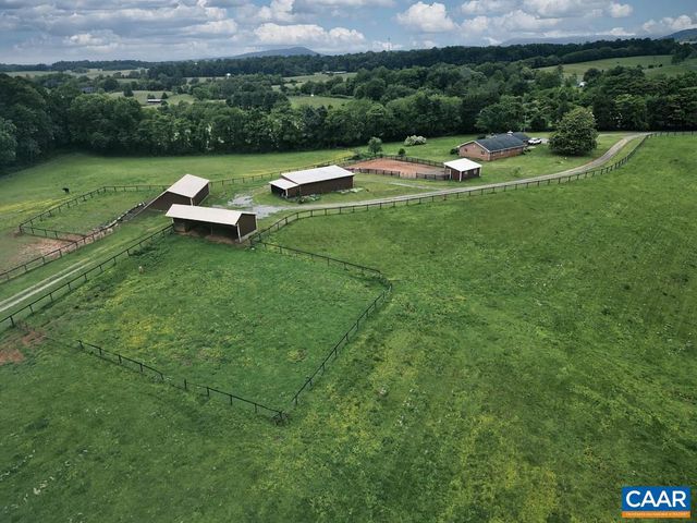 3111 S SEMINOLE TRL, Madison, VA 22727