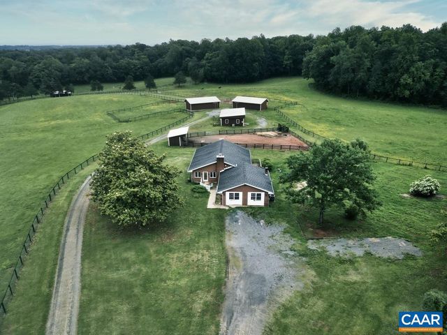 3111 S SEMINOLE TRL, Madison, VA 22727