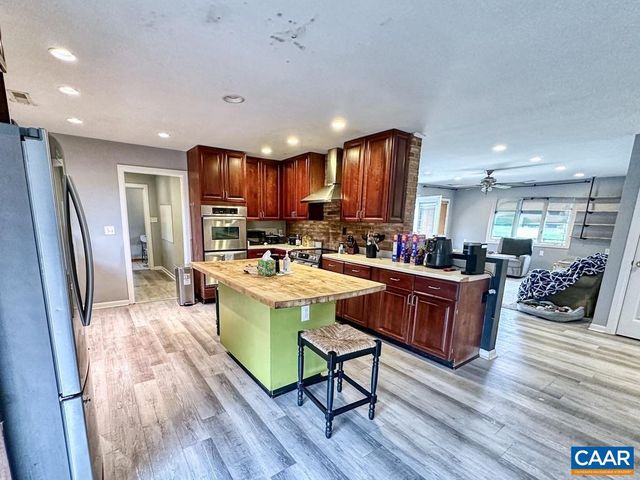 3111 S SEMINOLE TRL, Madison, VA 22727