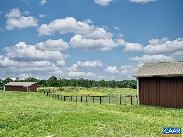 3111 S SEMINOLE TRL, Madison, VA 22727