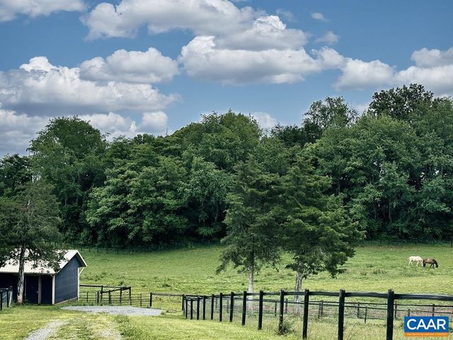 3111 S SEMINOLE TRL, Madison, VA 22727