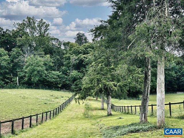 3111 S SEMINOLE TRL, Madison, VA 22727