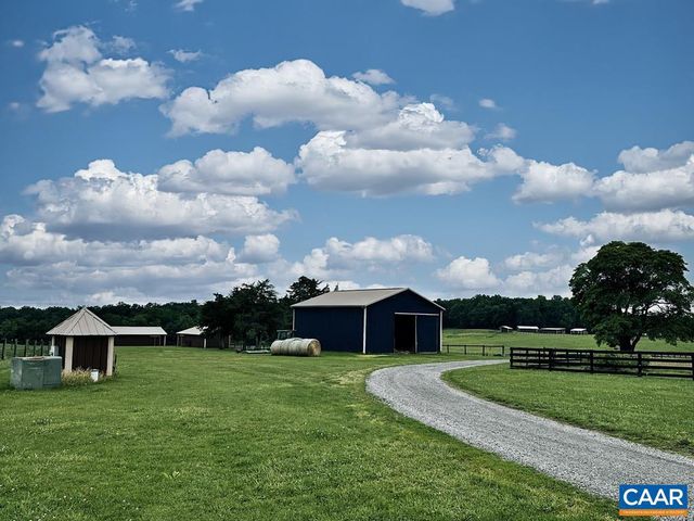 3111 S SEMINOLE TRL, Madison, VA 22727