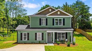 916 Countrymans Court, Kernersville, NC 27284