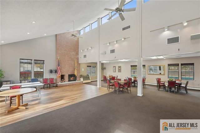 28 Wycoff Way 28, East Brunswick, NJ 08816