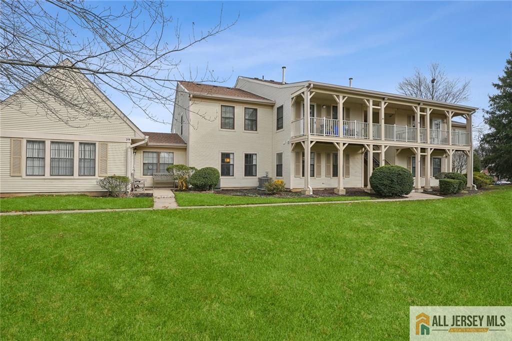 28 Wycoff Way 28, East Brunswick, NJ 08816