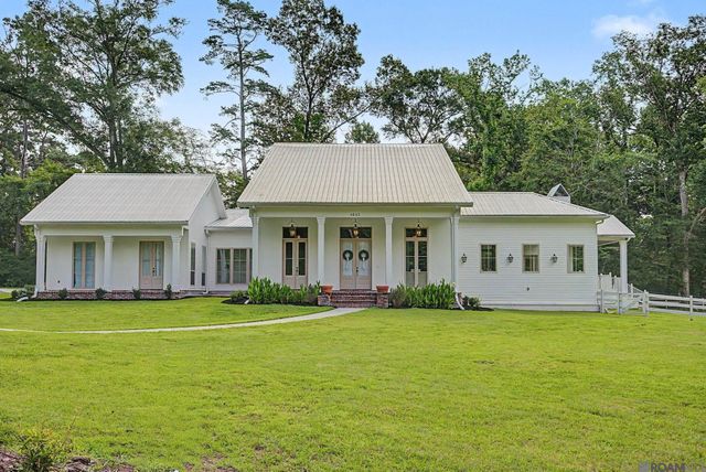 4842 Thibodeaux Rd, Greenwell Springs, LA 70739