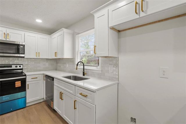 4328 Luxembourg Drive, Decatur, GA 30034