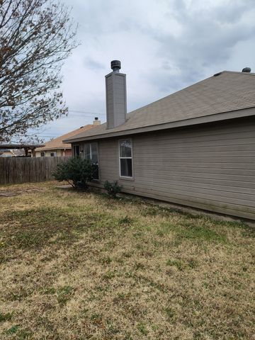 704 Mackenzie Drive, Royse City, TX 75189